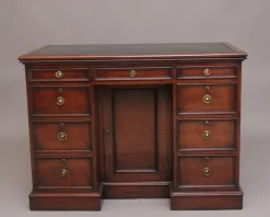 Pamono Early 19th Century Mahogany Kneehole Desk, 1830s Online