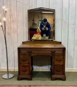 Pamono English Art Deco Dressing Table in Oak New