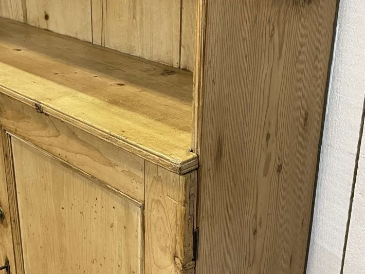 Pamono English Bookcase in Fir Clearance