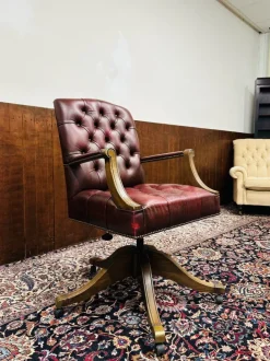 Pamono English Chesterfield Desk Chair Outlet