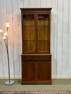 Pamono English Display Case with Two Yew Bodies, 1980s Discount