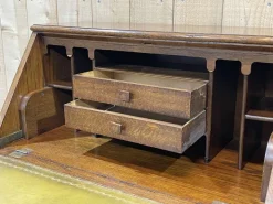 Pamono English Donkey Desk in Oak and Leather Top, 1950s