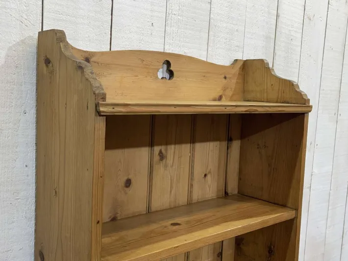 Pamono English Fir Bookcase, 1900s Clearance