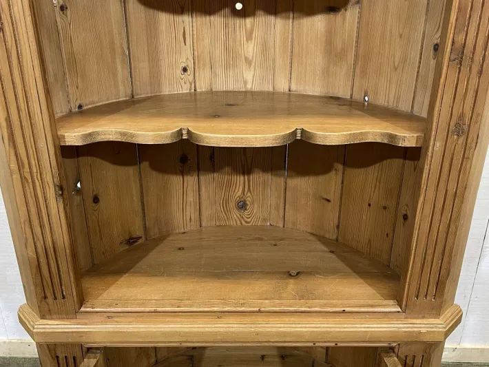 Pamono English Fir Corner Cabinet, 1980s Clearance