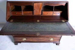 Pamono English George III Mahogany Desk Hot