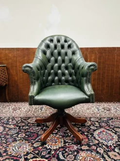 Pamono English Green Chesterfield Director Chair Discount