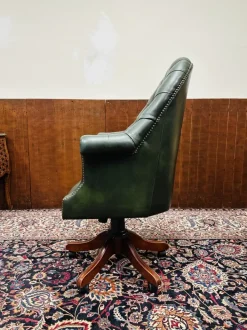 Pamono English Green Chesterfield Director Chair Discount