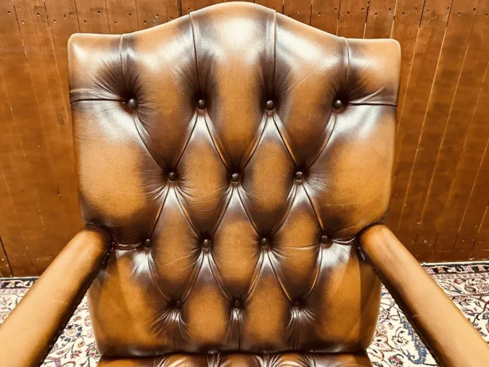 Pamono English President Chair in Leather Best