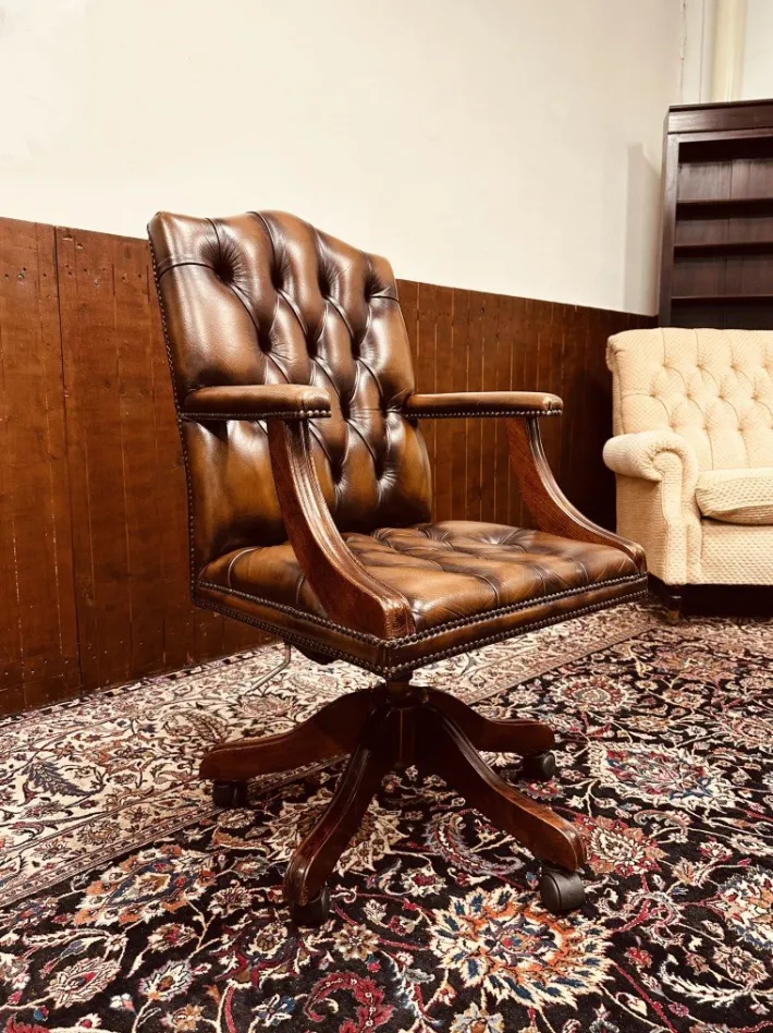 Pamono English President Chair in Leather Best