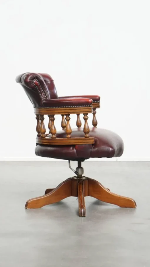 Pamono English Style Red Cowhide Height-Adjustable Chesterfield Swivel Office Chair