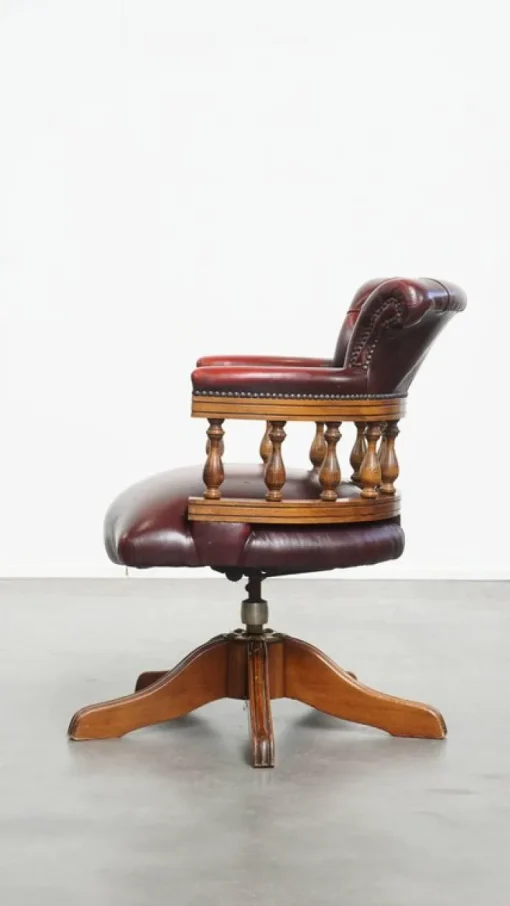 Pamono English Style Red Cowhide Height-Adjustable Chesterfield Swivel Office Chair