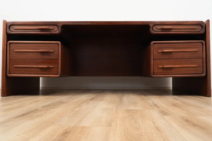 Pamono Executive Desk by Dyrlund, 1970s New