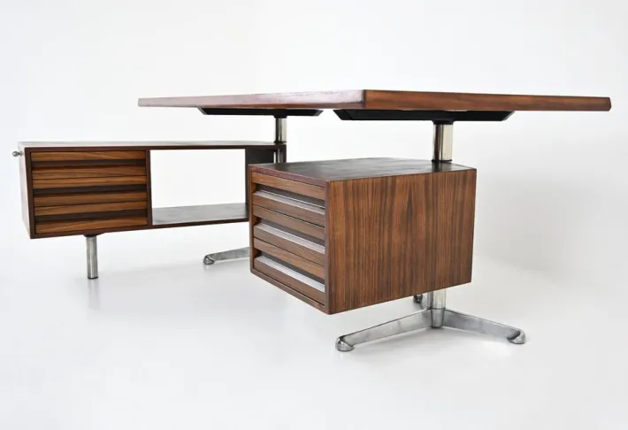 Pamono Executive Desk by Osvaldo Borsani for Tecno, 1960s Outlet