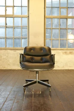 Pamono Executive Swivel Chair by Charles Pollock for Knoll Hot
