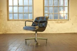 Pamono Executive Swivel Chair by Charles Pollock for Knoll Hot