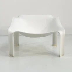 Pamono F300 Armchair in Fiberglass by Pierre Paulin for Artifort, 1960s Outlet