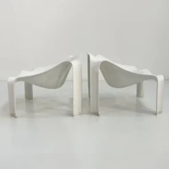 Pamono F300 Armchair in Fiberglass by Pierre Paulin for Artifort, 1960s Outlet