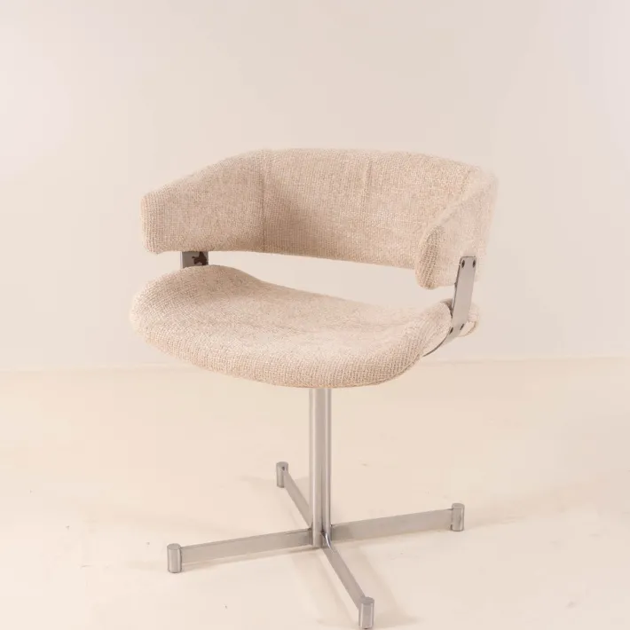 Pamono F63 Chair by Geoffrey Harcourt for Artifort, 1970s Sale
