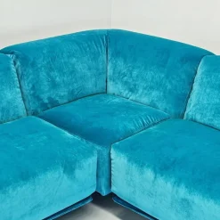 Pamono Fiandra Corner Modular Sofa in Blue Velvet by Vico Magistretti for Cassina, 1980s, Set of 4 Discount