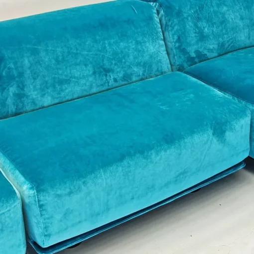 Pamono Fiandra Corner Modular Sofa in Blue Velvet by Vico Magistretti for Cassina, 1980s, Set of 4 Discount