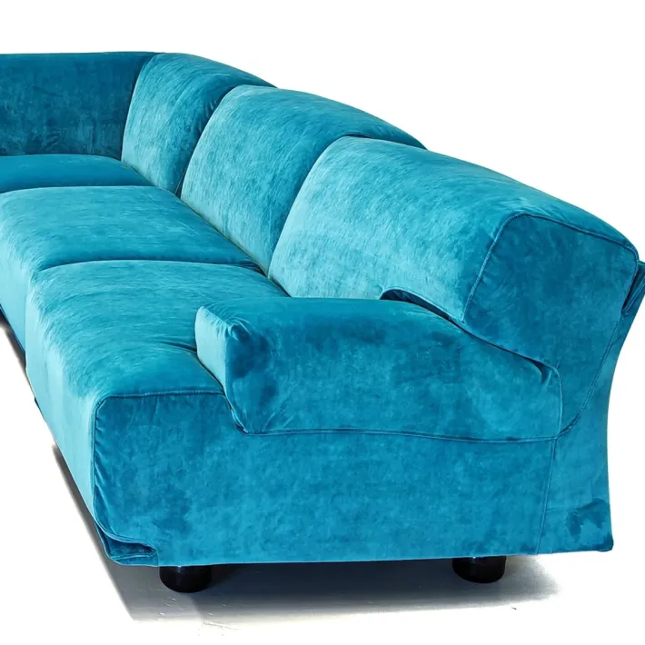 Pamono Fiandra Modular Corner Sofa in Blue Velvet by Vico Magistretti for Cassina, 1980s, Set of 5 Outlet
