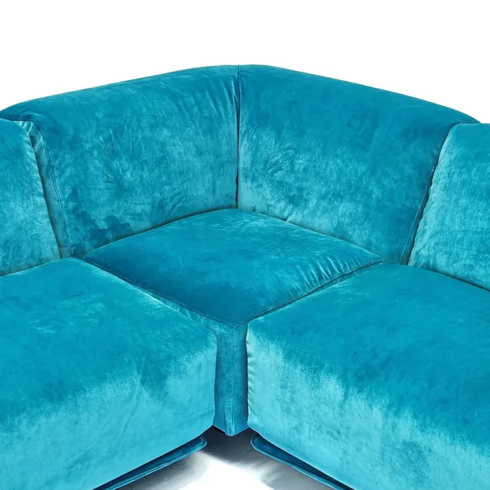 Pamono Fiandra Modular Corner Sofa in Blue Velvet by Vico Magistretti for Cassina, 1980s, Set of 5 Outlet