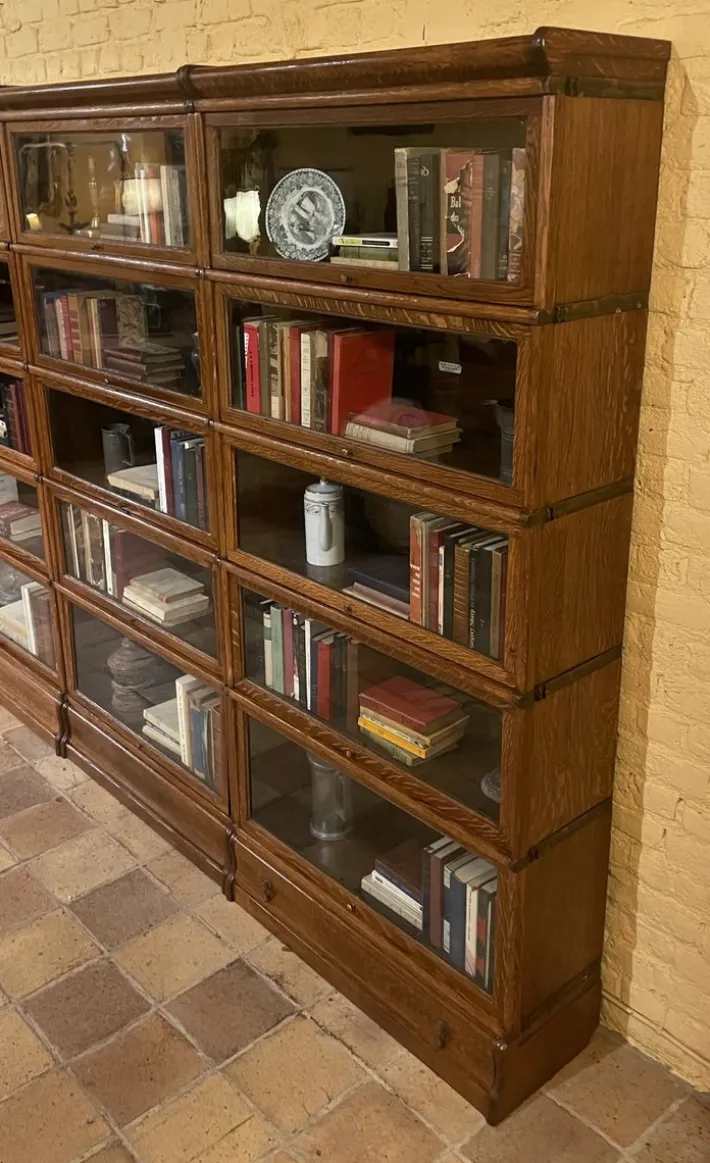 Pamono Four-Module Oak Wall Bookcase from Globe Wernicke, 1890s Best