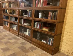 Pamono Four-Module Oak Wall Bookcase from Globe Wernicke, 1890s Best