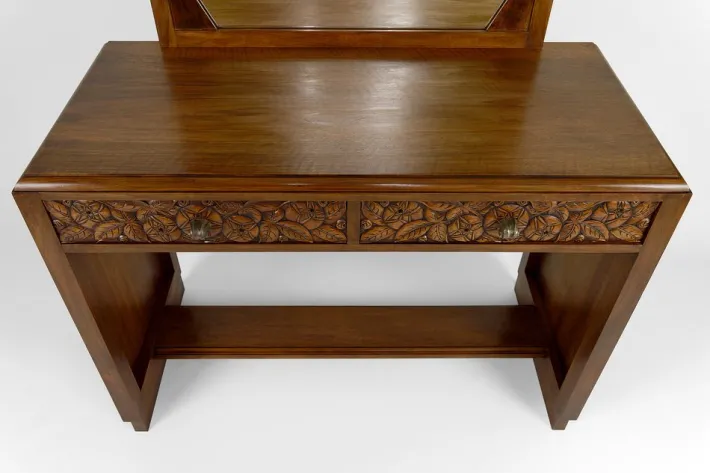 Pamono French Art Deco Dressing Table in Carved Walnut, 1930 Best