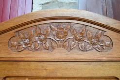 Pamono French Art Nouveau Beds and Nightstand in Oak, 1910, Set of 3 Clearance