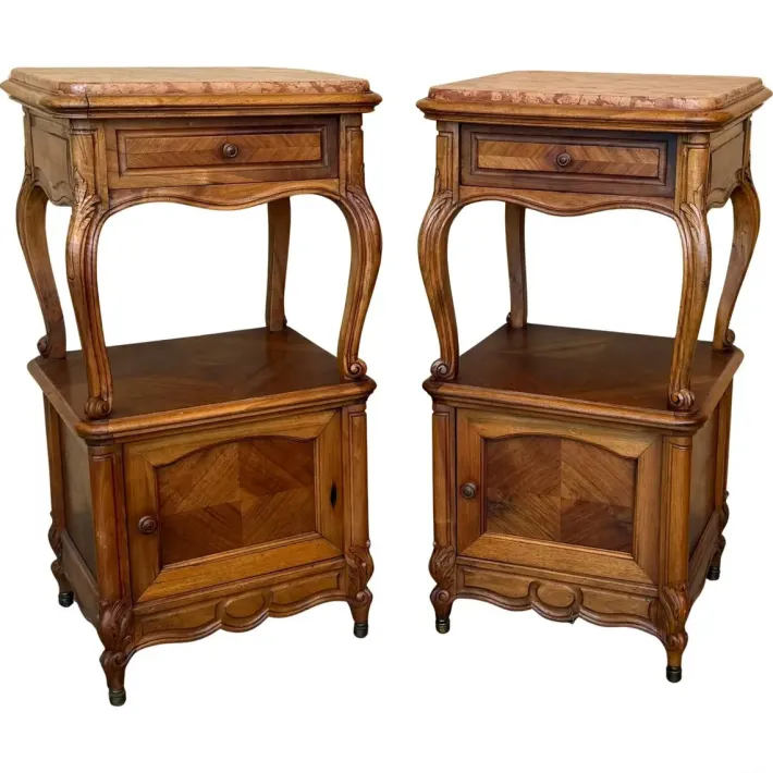 Pamono French Bedside Tables with Cabriole Legs, 1950s, Set of 2