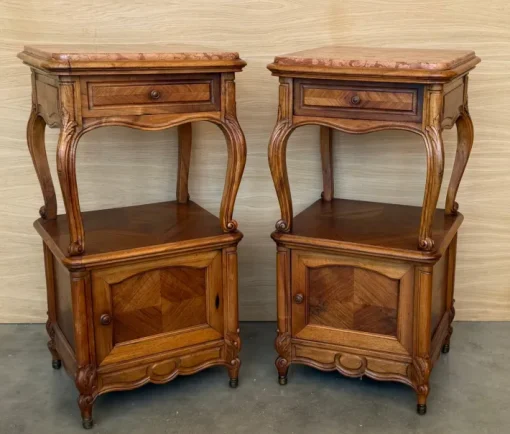 Pamono French Bedside Tables with Cabriole Legs, 1950s, Set of 2