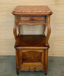 Pamono French Bedside Tables with Cabriole Legs, 1950s, Set of 2