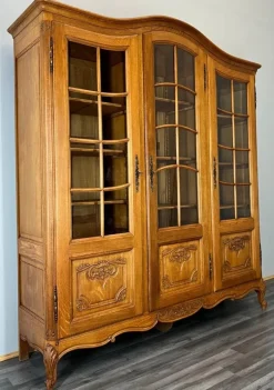 Pamono French Louis XIV Style Oak Display Bookcase New
