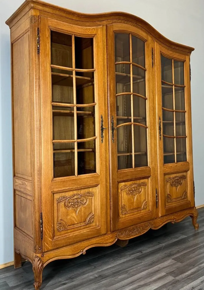 Pamono French Louis XIV Style Oak Display Bookcase New