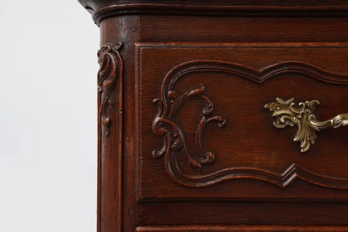 Pamono French Louis XV Style Hand-Crafted Oak Chest of Drawers, 18th Century Best