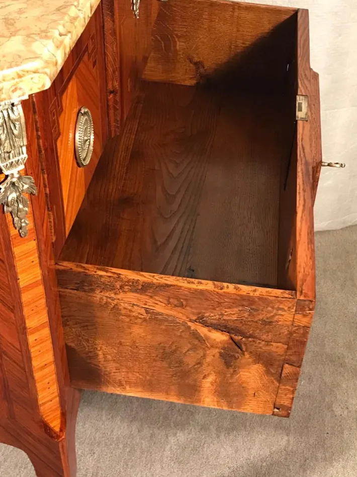 Pamono French Louis XVI Chest of Drawers, 1790s-1800s Clearance