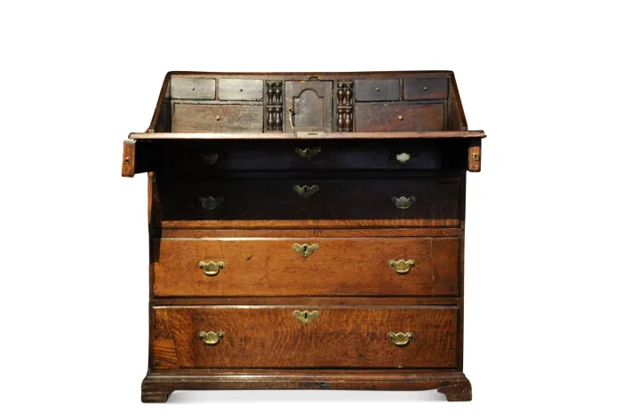 Pamono George III Oak Bureau, 1780s Best