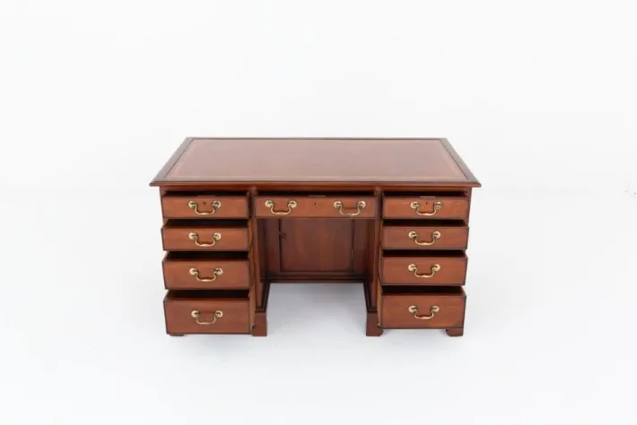Pamono Georgian Desk in Mahogany Online