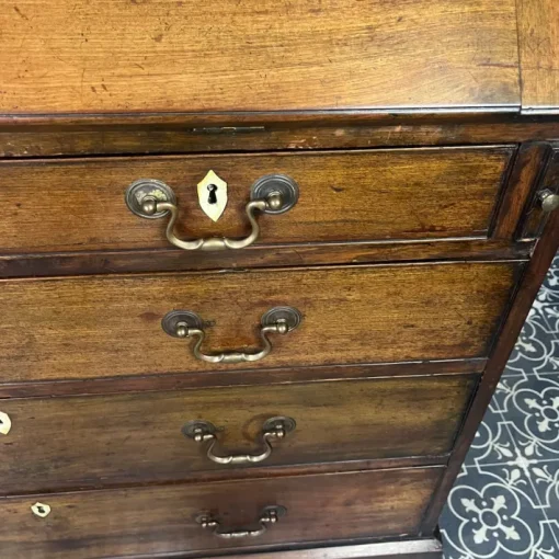Pamono Georgian Mahogany Bureau, Mid -18th Century Discount