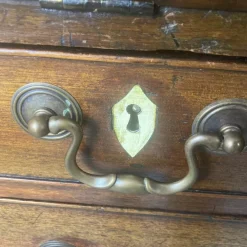 Pamono Georgian Mahogany Bureau, Mid -18th Century Discount