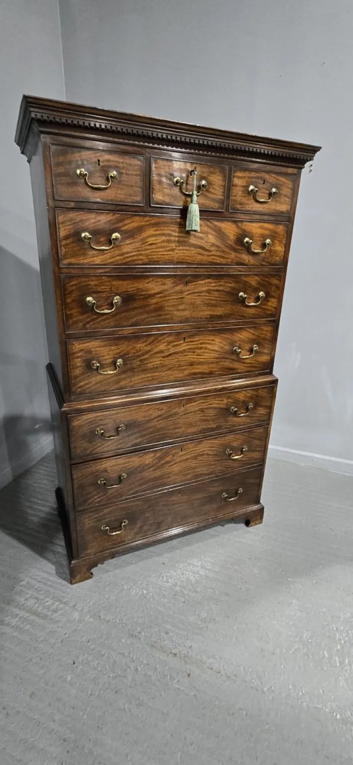 Pamono Georgian Mahogany Chest on Chest of Drawers, 1750s Sale