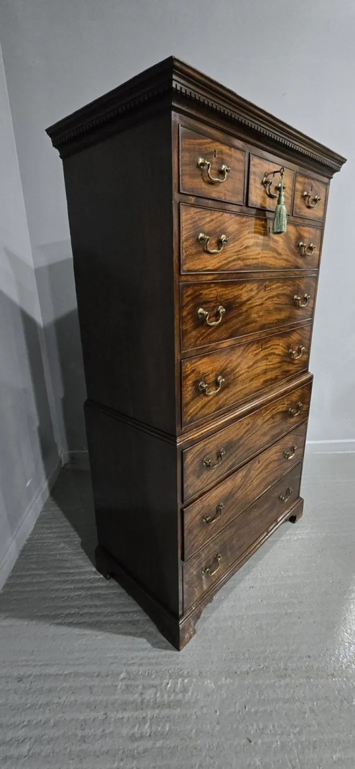 Pamono Georgian Mahogany Chest on Chest of Drawers, 1750s Sale