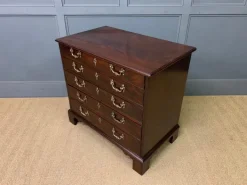 Pamono Georgian Mahogany Chest of Drawers, 1790 Outlet