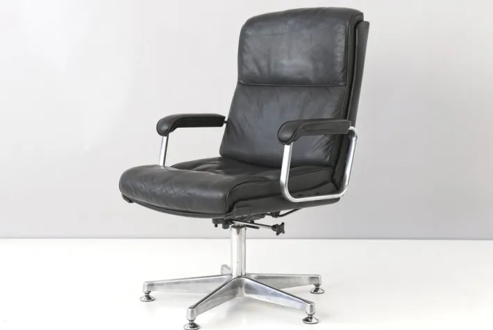 Pamono German Conference Chair with Tilting Mechanism from Drabert, 1970s Sale