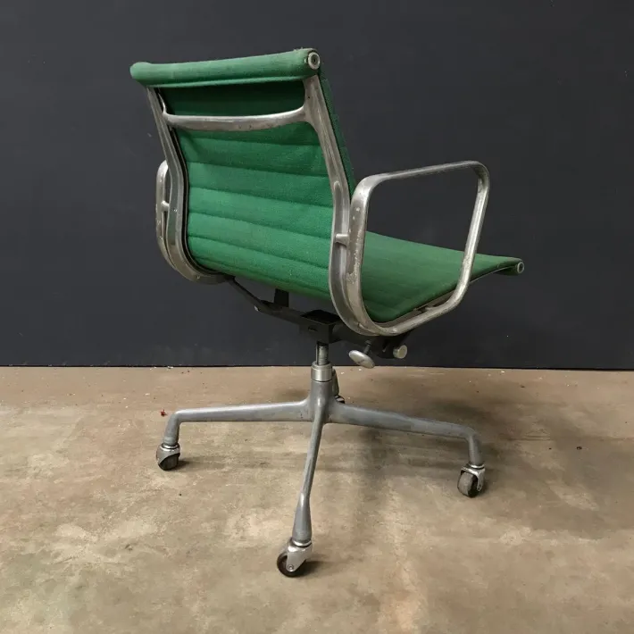 Pamono Green Desk Chair from Herman Miller, 1958 Discount
