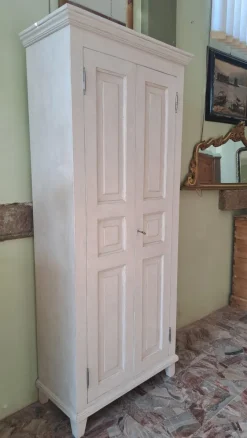 Pamono Hand-Lacquered Wardrobe in Fir