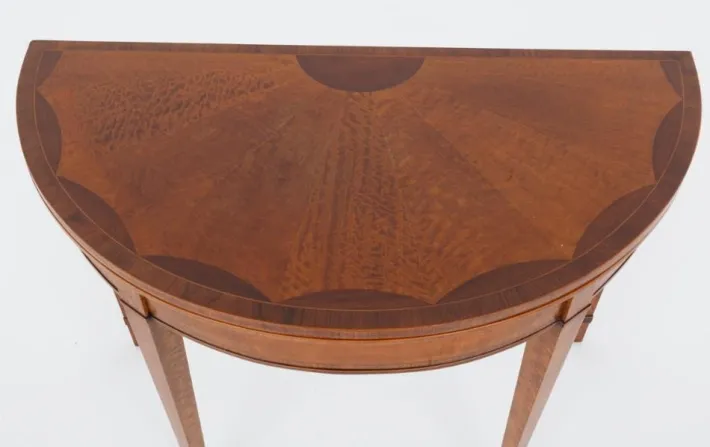 Pamono Hepplewhite Revival Games Table in Satinwood, 1900s Outlet