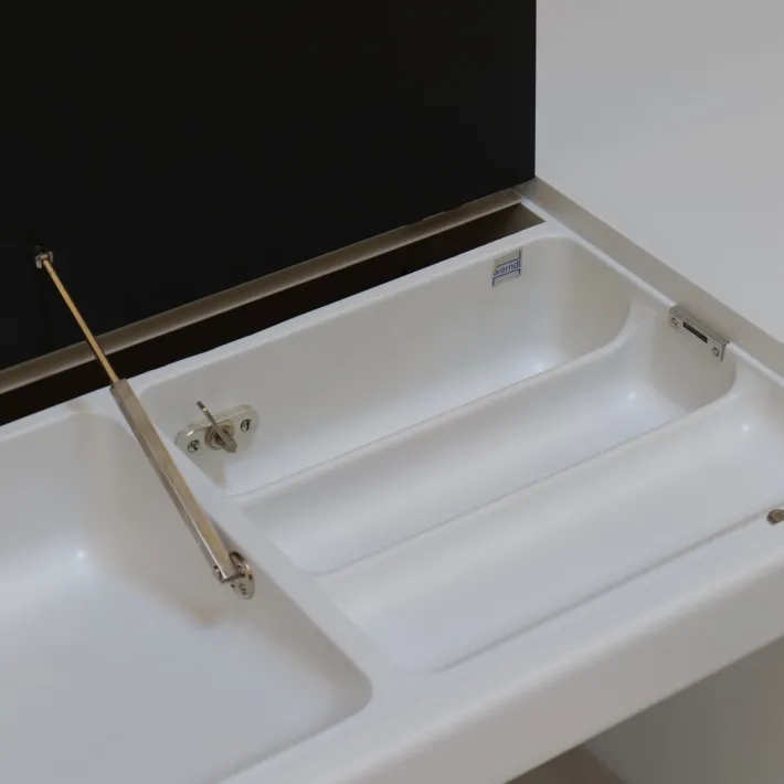 Pamono Igl-Jet Desk by Ernest Igl for Werndl, 1970s Online
