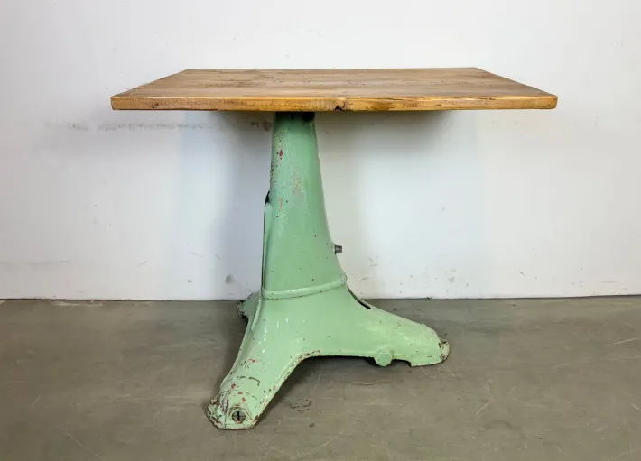 Pamono Industrial Green Cast Iron Table, 1960s Online